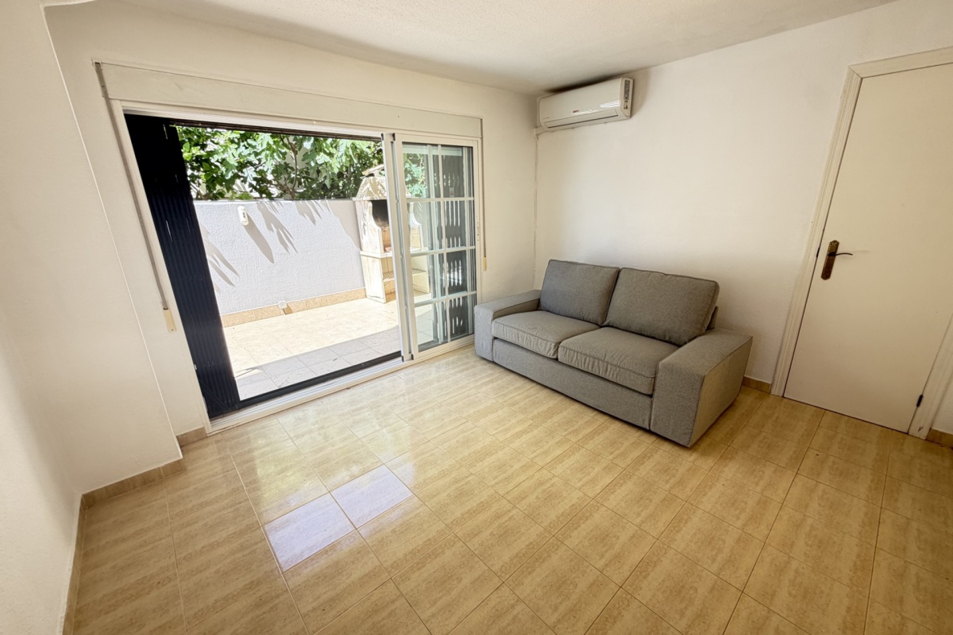 Videresalg - Frittliggende Villa - Orihuela Costa - Las Ramblas