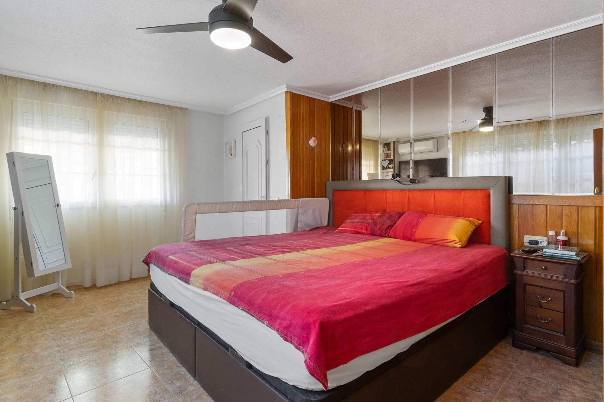 Videresalg - Frittliggende Villa - Orihuela Costa - Los Balcones
