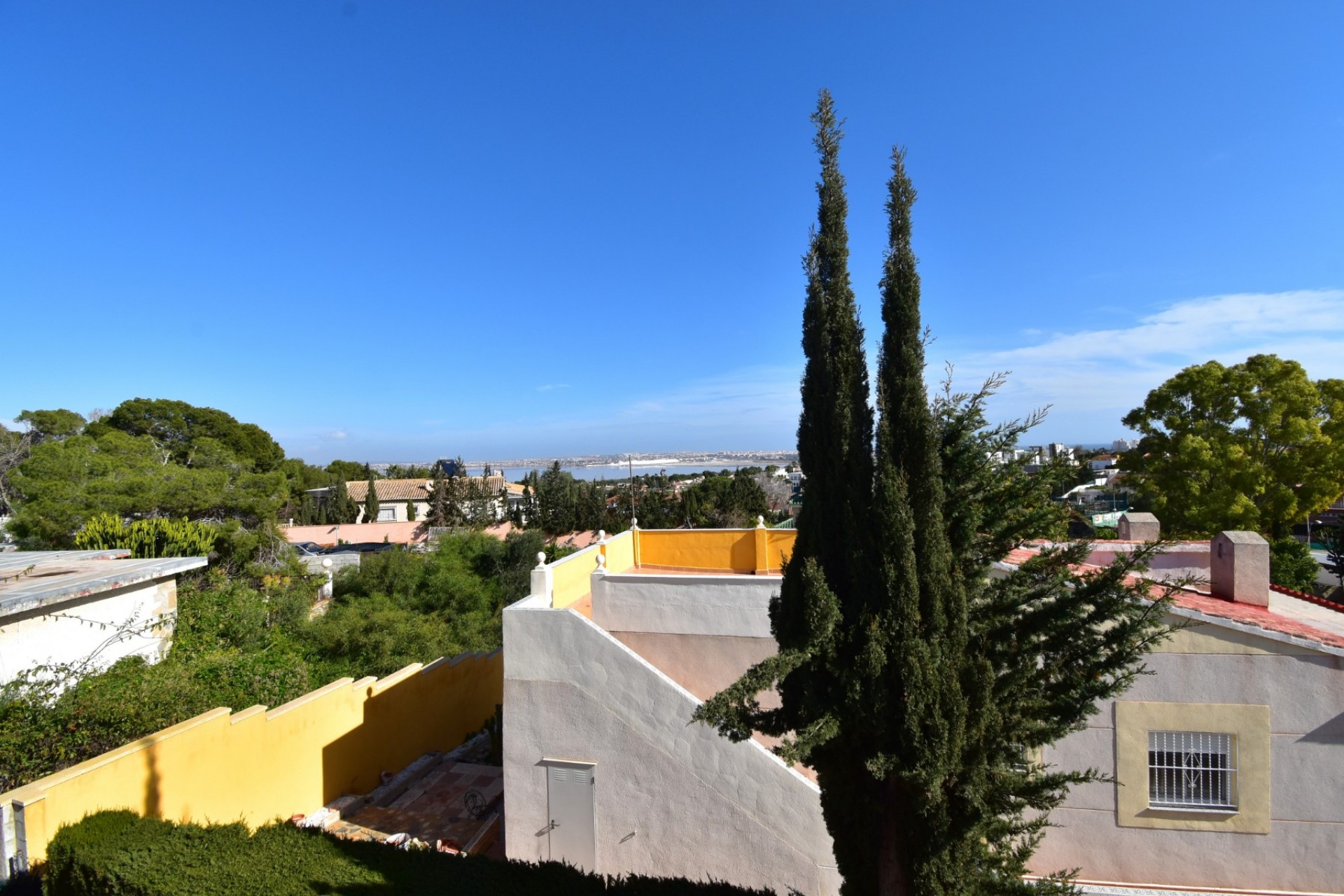 Videresalg - Frittliggende Villa - Orihuela Costa - Los Balcones