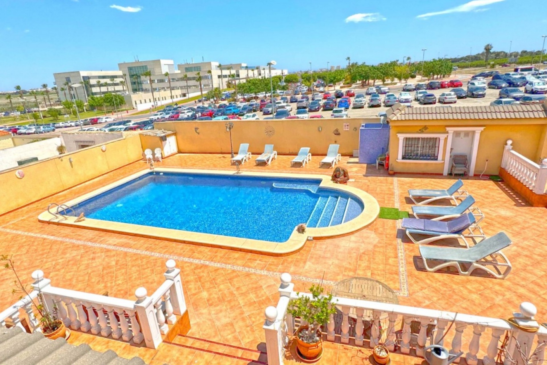 Videresalg - Frittliggende Villa - Orihuela Costa - Los Balcones