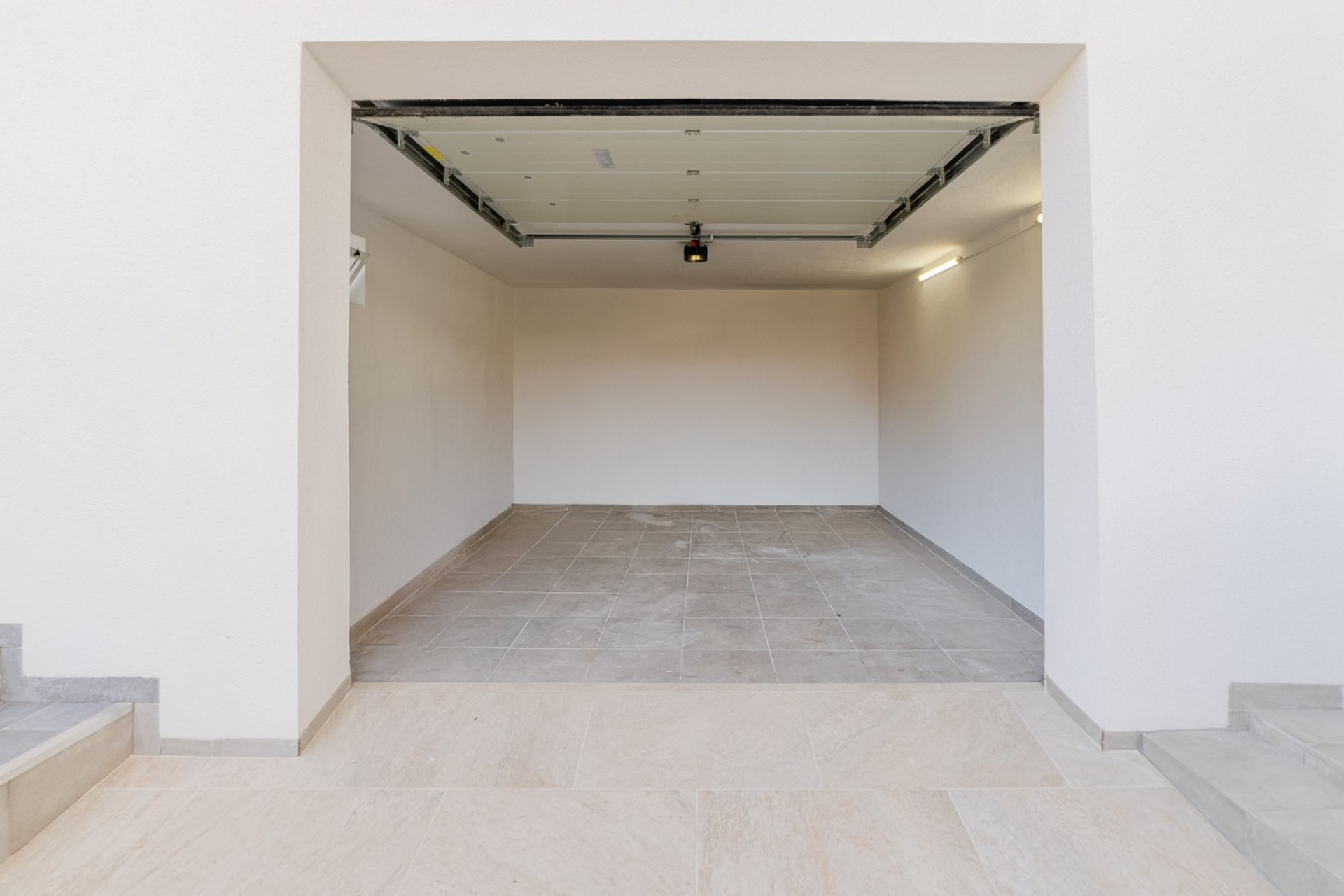 Videresalg - Frittliggende Villa - Orihuela Costa - Los Balcones