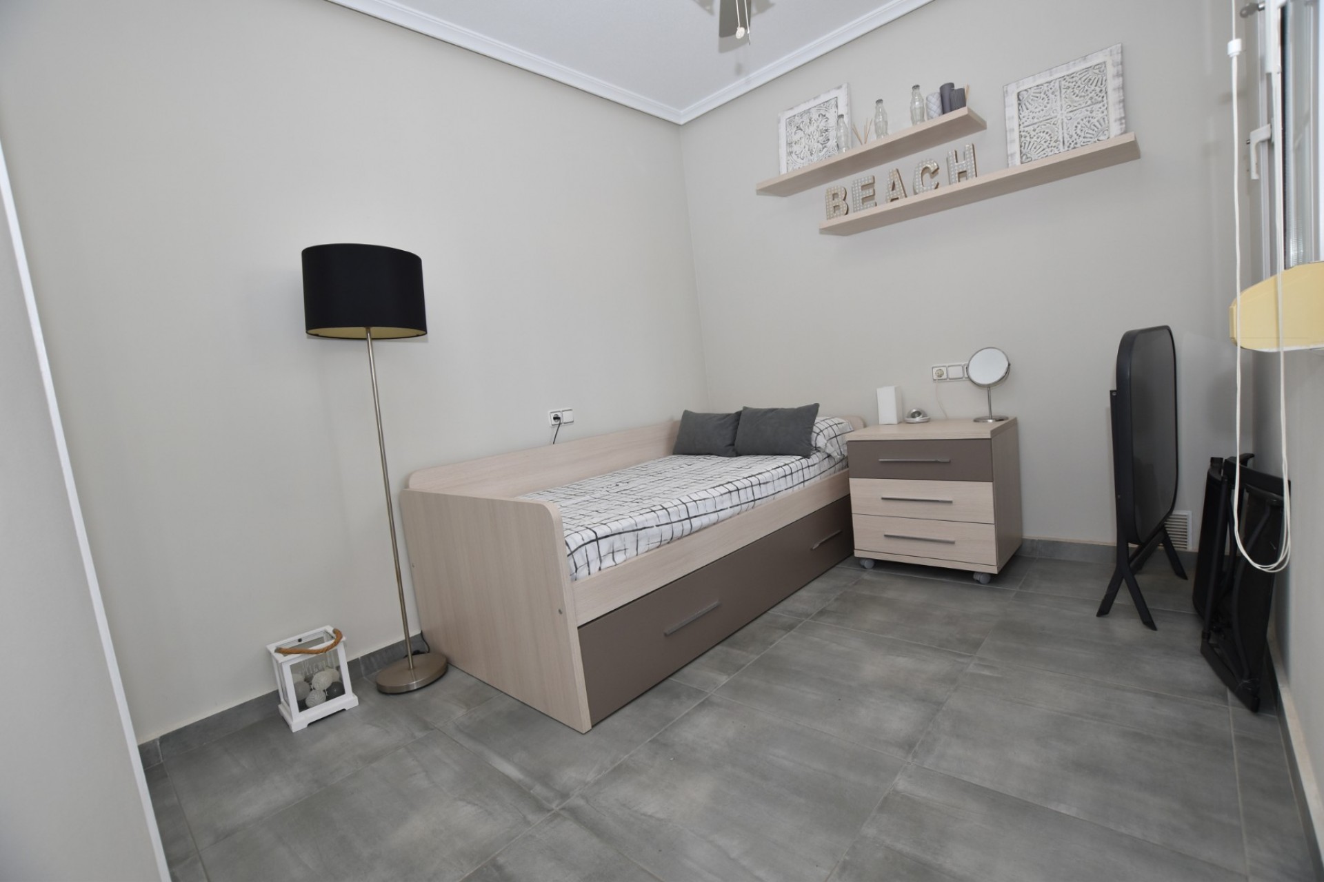 Videresalg - Frittliggende Villa - Orihuela Costa - Los Dolses