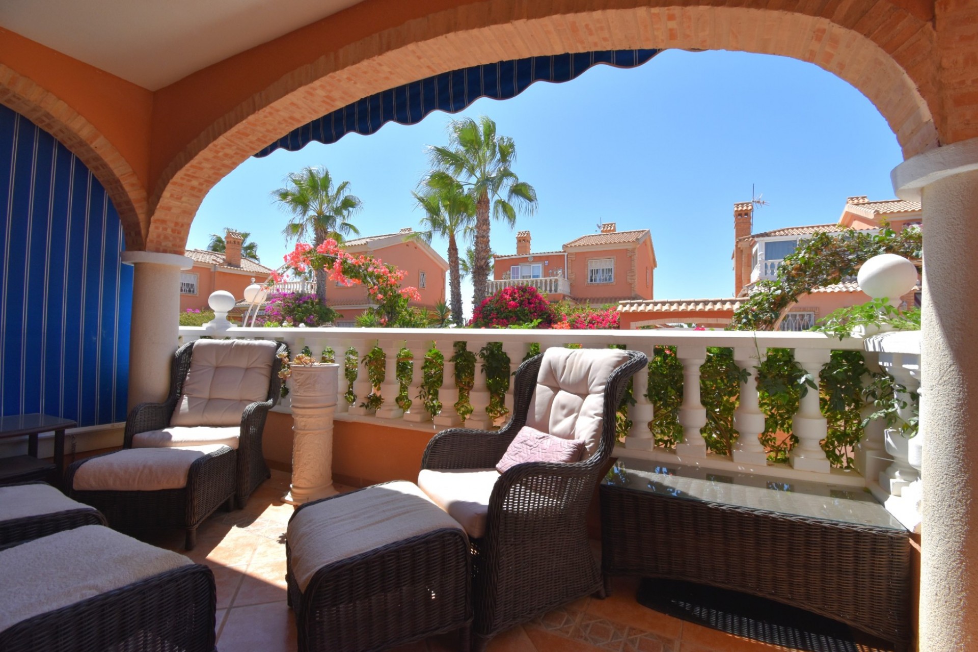 Videresalg - Frittliggende Villa - Orihuela Costa - Playa Flamenca