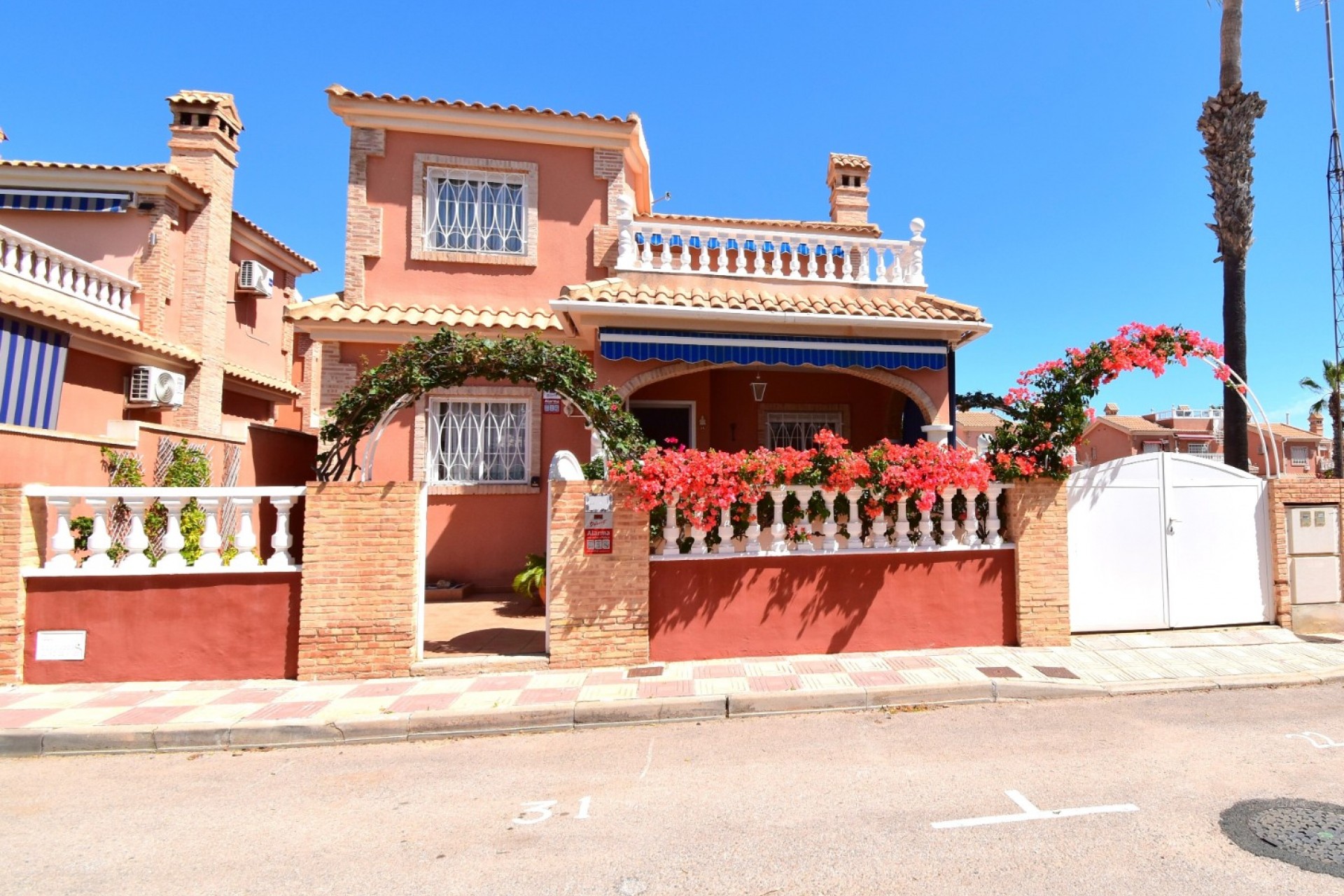 Videresalg - Frittliggende Villa - Orihuela Costa - Playa Flamenca