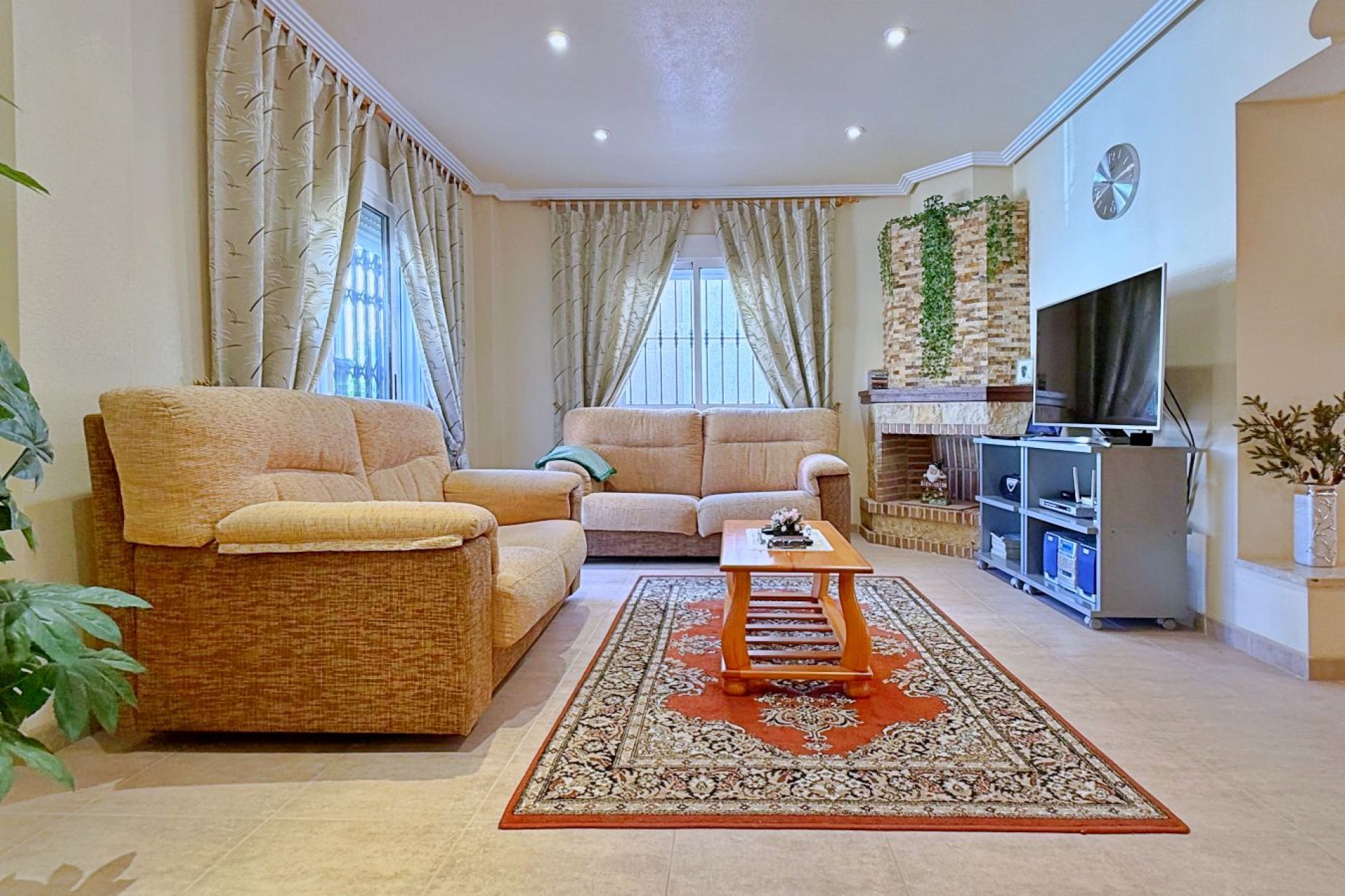 Videresalg - Frittliggende Villa - Orihuela Costa - Punta Prima