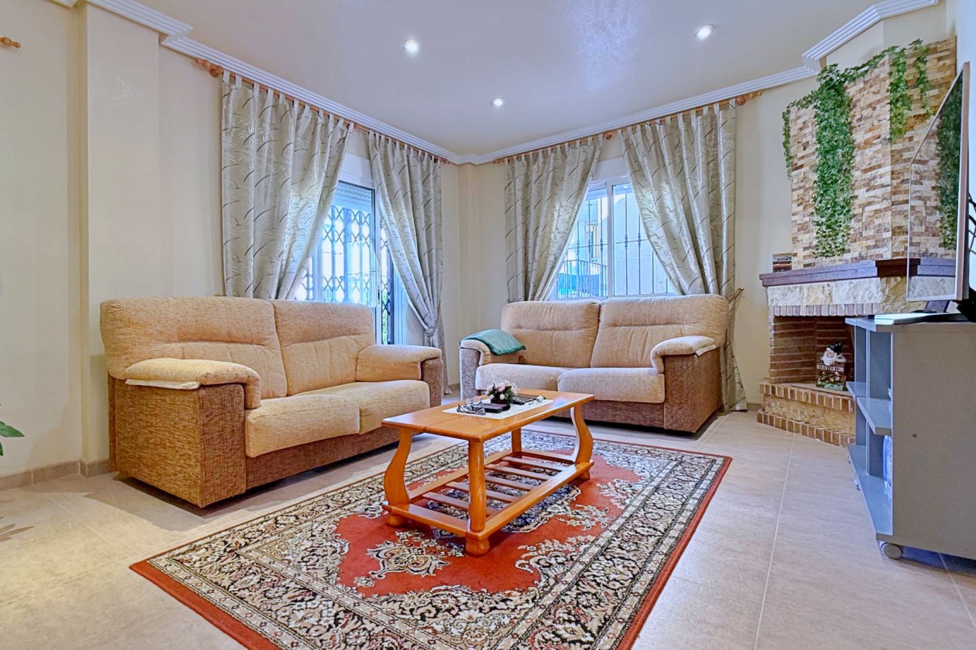 Videresalg - Frittliggende Villa - Orihuela Costa - Punta Prima