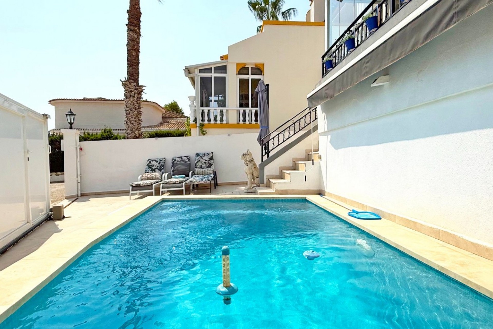 Videresalg - Frittliggende Villa - Orihuela Costa - Villamartin