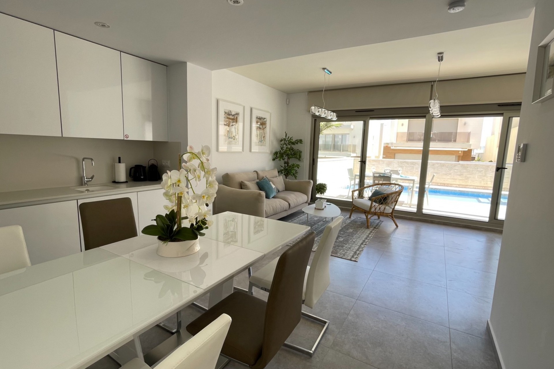 Videresalg - Frittliggende Villa - Orihuela Costa - Villamartin