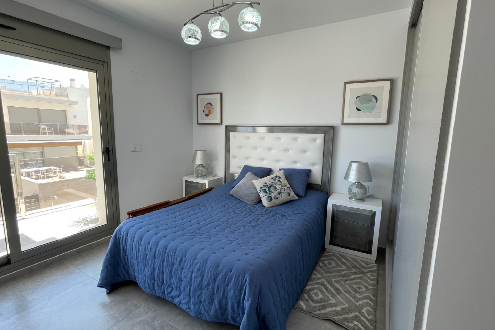 Videresalg - Frittliggende Villa - Orihuela Costa - Villamartin