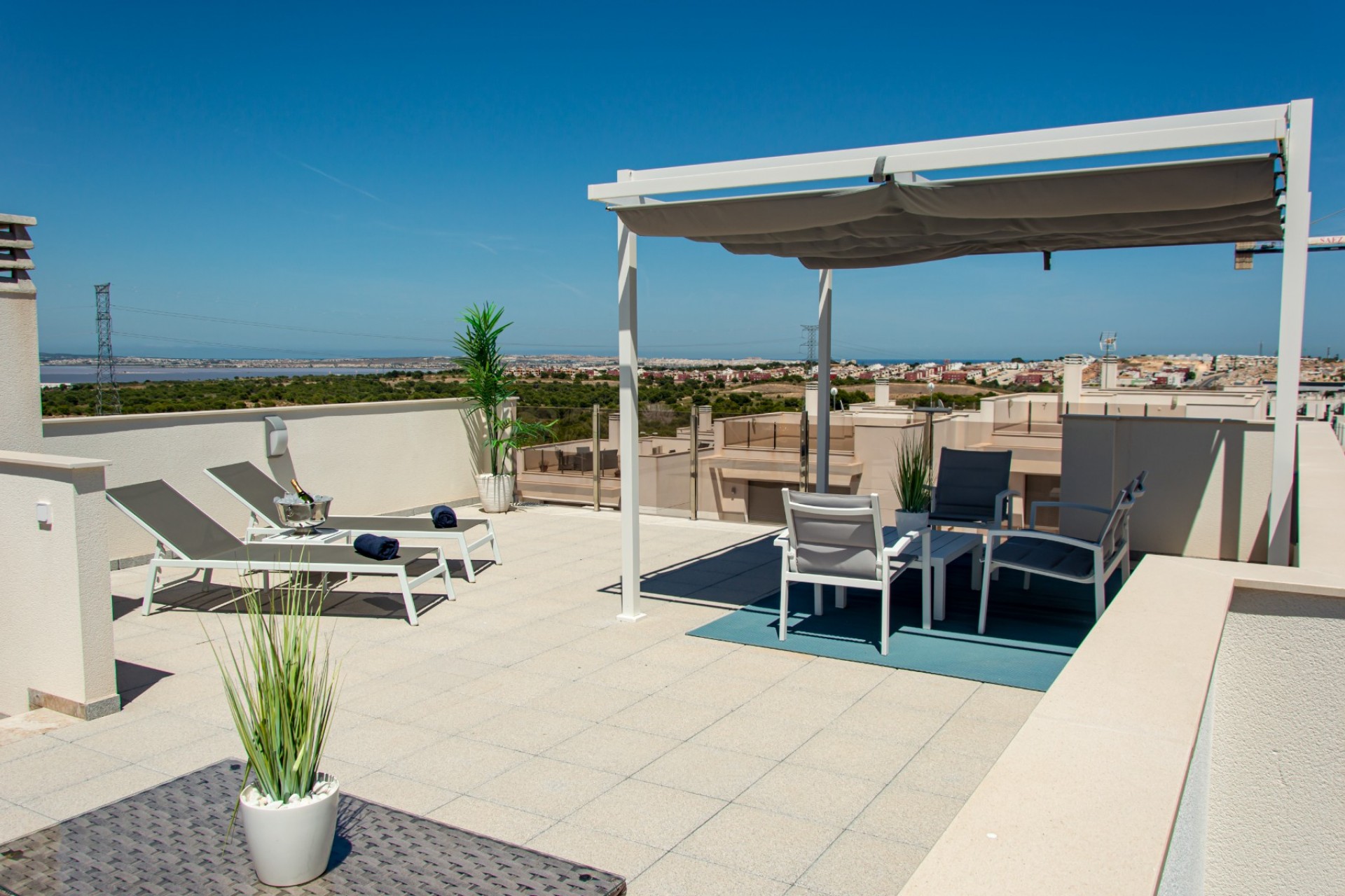 Videresalg - Frittliggende Villa - Orihuela Costa - Villamartin