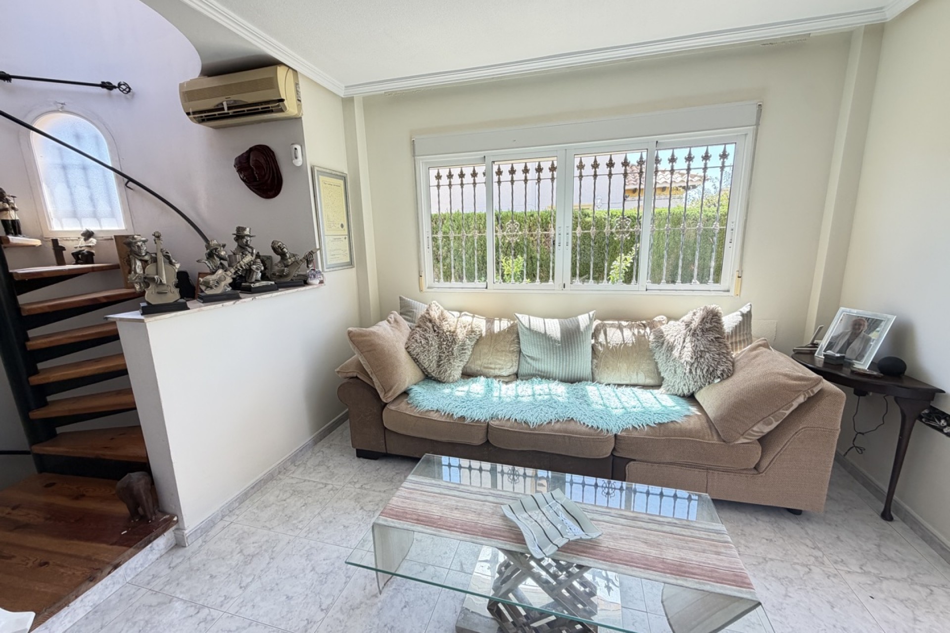 Videresalg - Frittliggende Villa - Orihuela Costa - Villamartin
