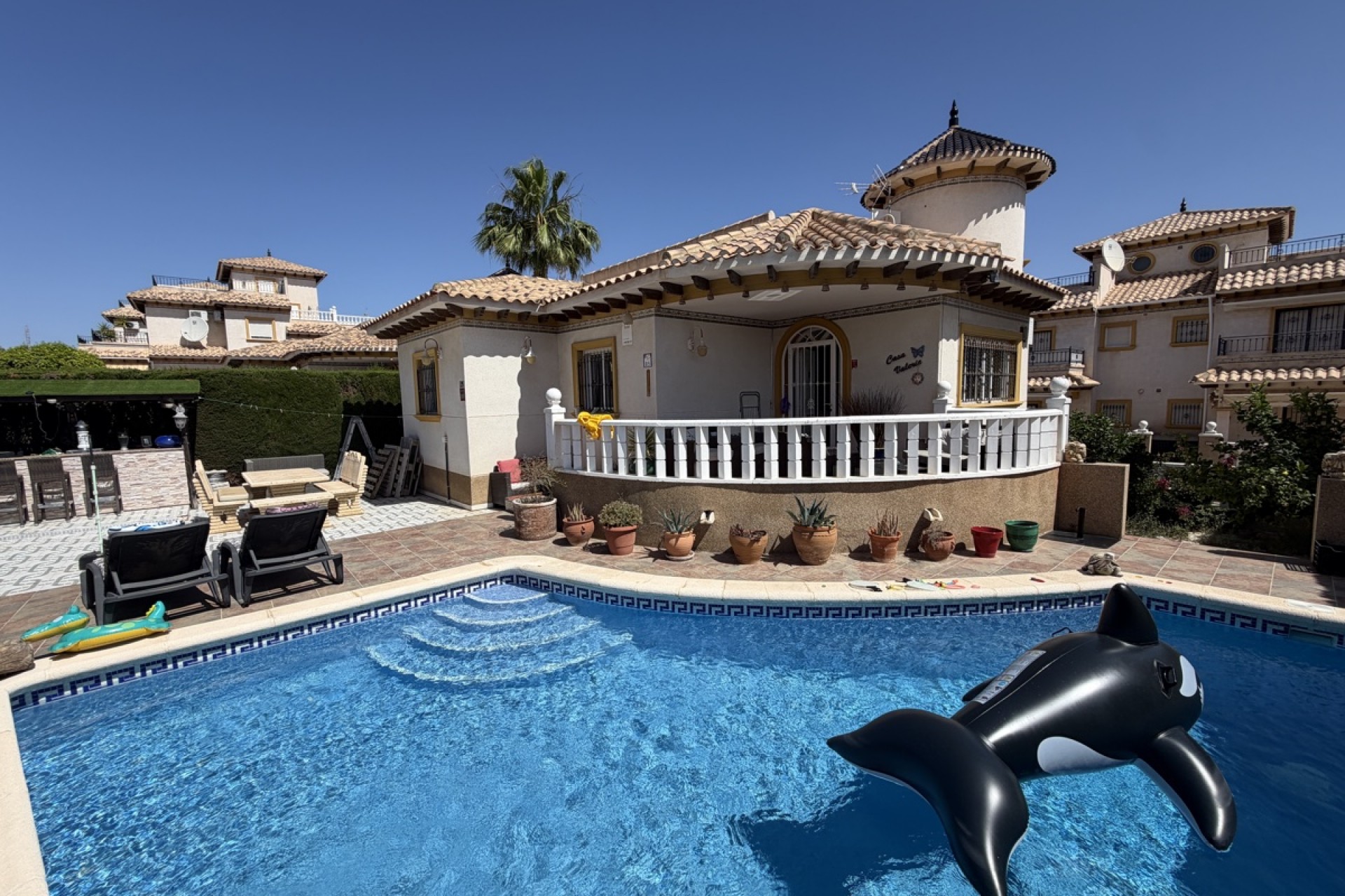 Videresalg - Frittliggende Villa - Orihuela Costa - Villamartin