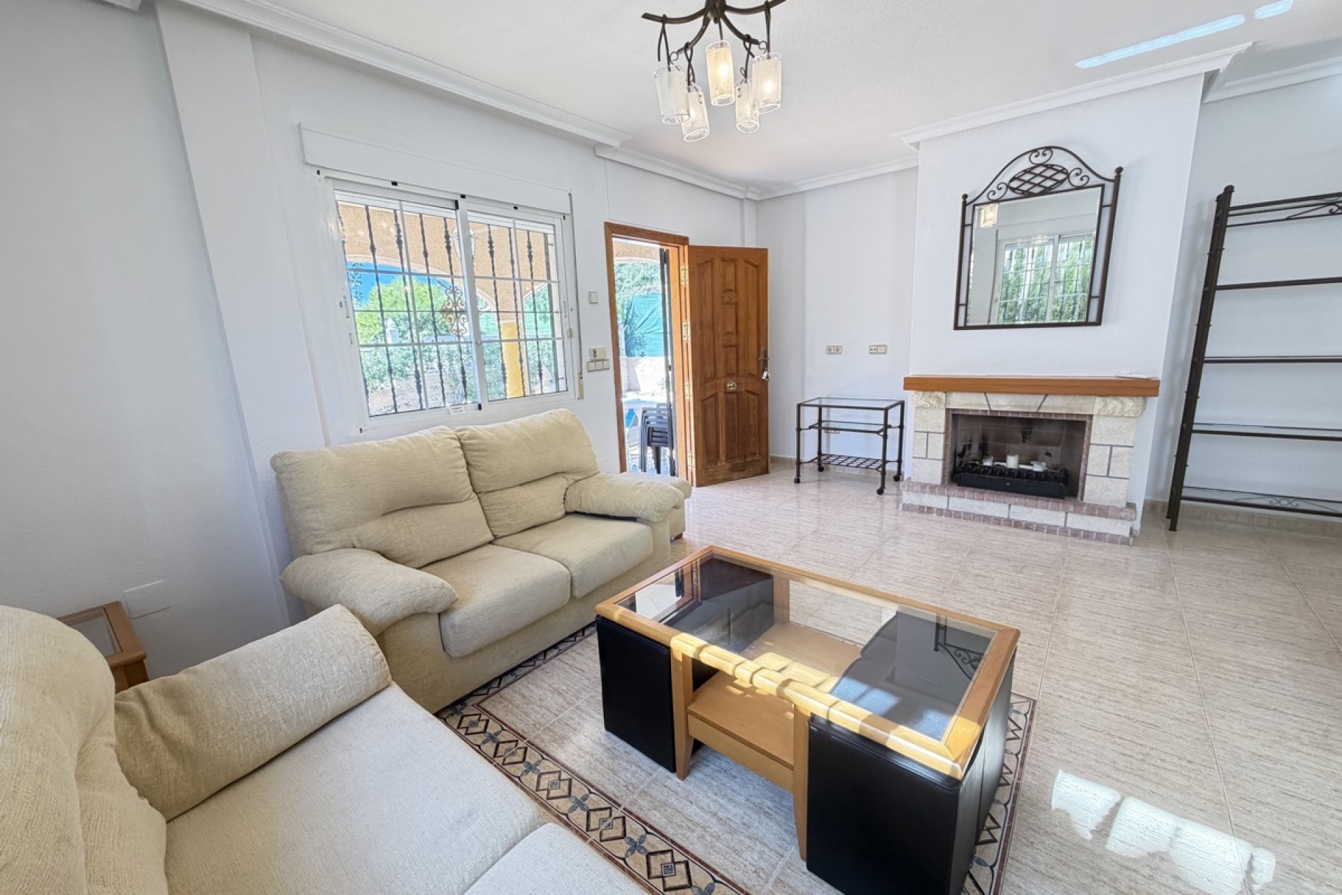 Videresalg - Frittliggende Villa - Orihuela Costa - Villamartin