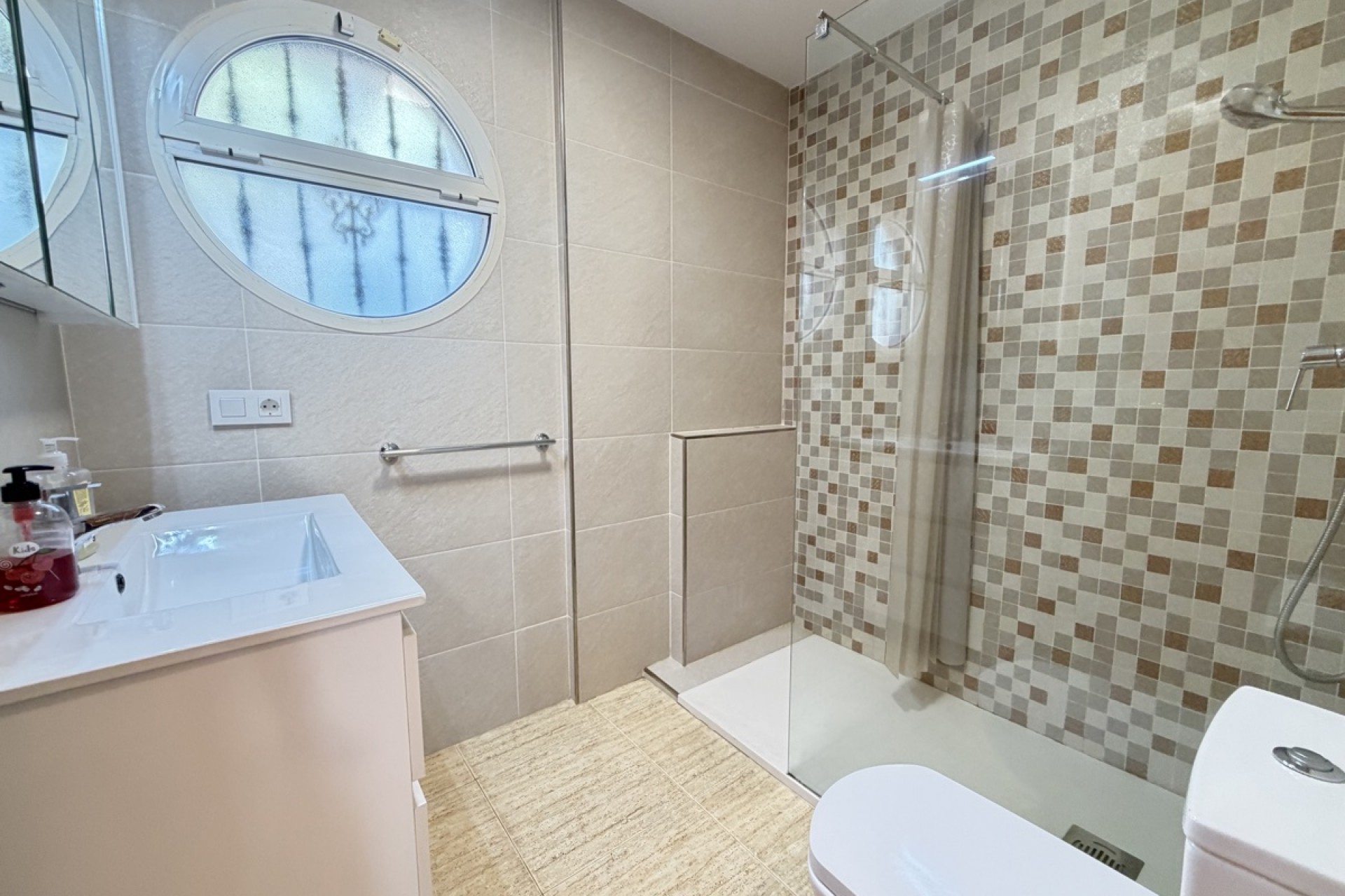 Videresalg - Frittliggende Villa - Orihuela Costa - Villamartin