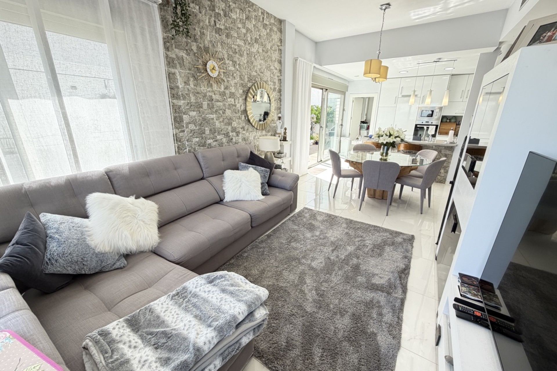 Videresalg - Frittliggende Villa - Orihuela Costa - Villamartin