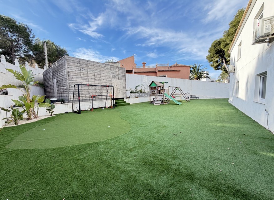 Videresalg - Frittliggende Villa - Orihuela Costa - Villamartin
