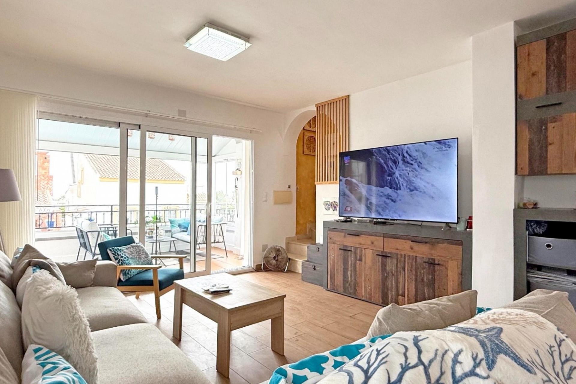 Videresalg - Frittliggende Villa - Orihuela Costa - Villamartin