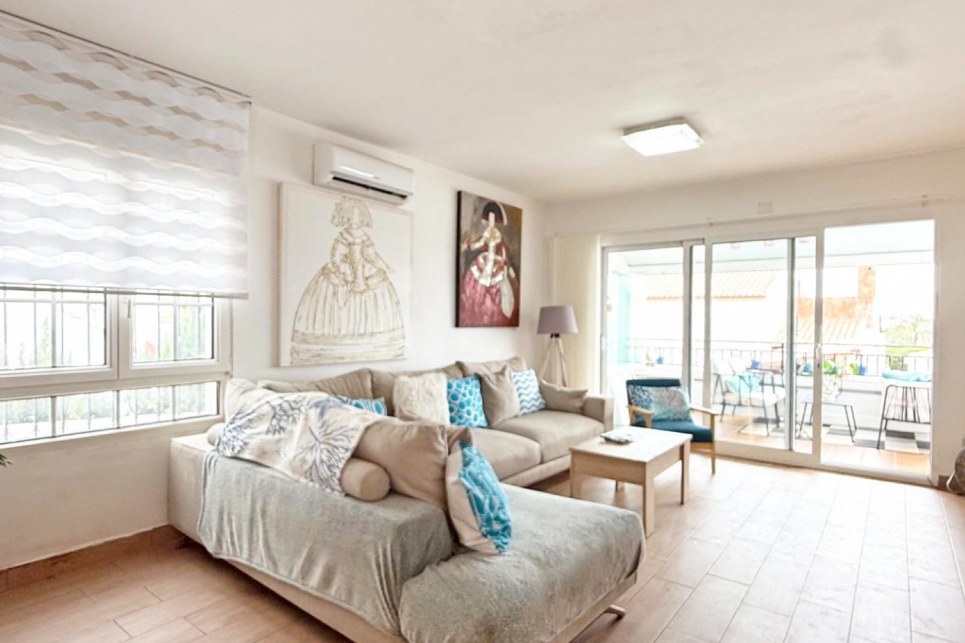 Videresalg - Frittliggende Villa - Orihuela Costa - Villamartin