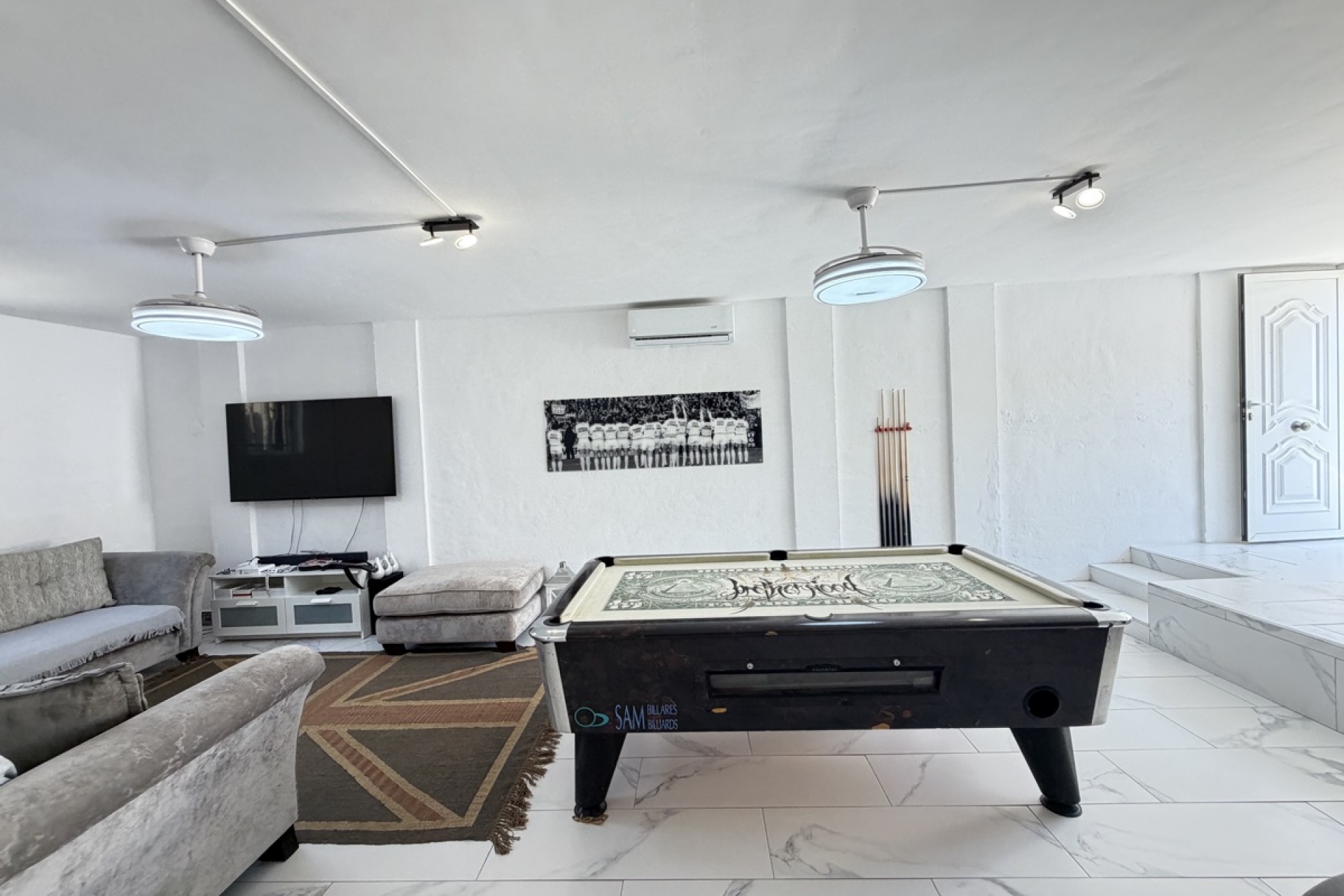 Videresalg - Frittliggende Villa - Orihuela Costa - Villamartin