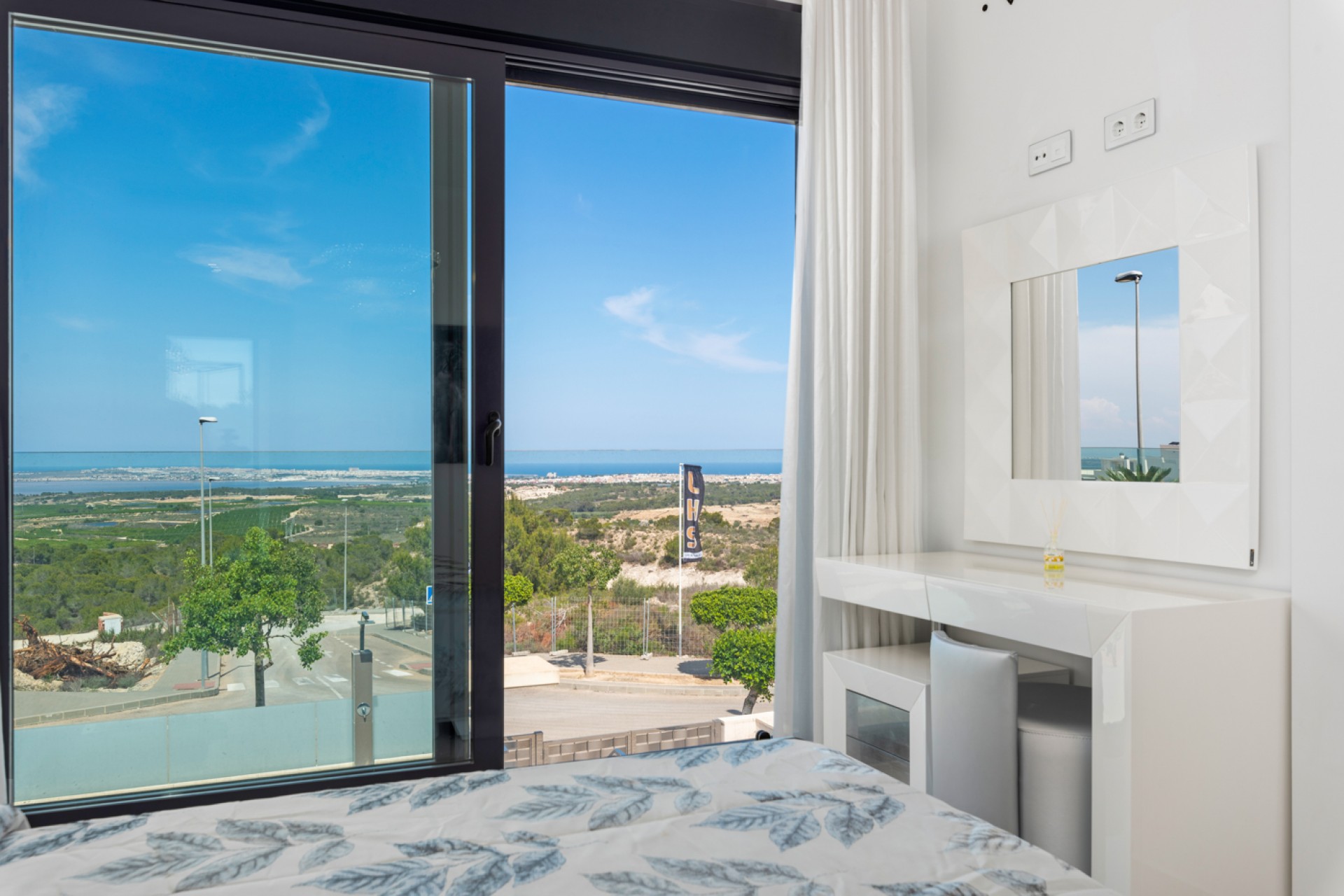 Videresalg - Frittliggende Villa - San Miguel de Salinas - Las Comunicaciones