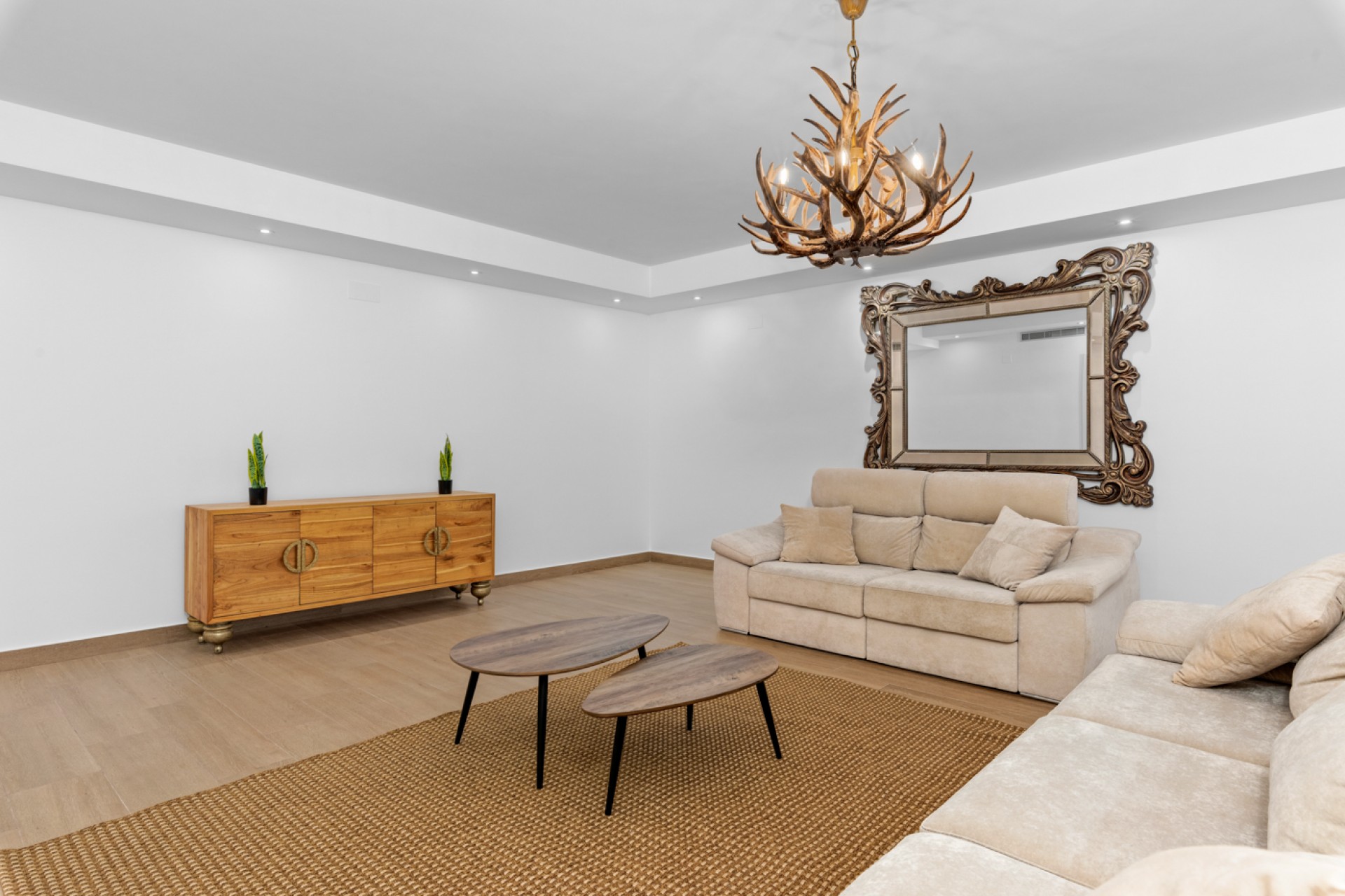 Videresalg - Frittliggende Villa - San Miguel de Salinas - Las Comunicaciones