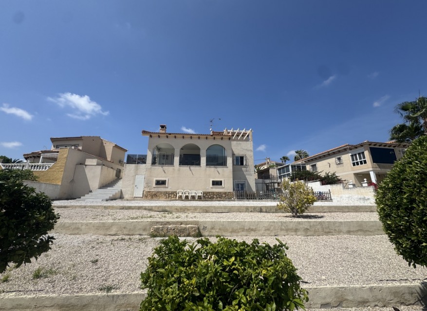 Videresalg - Frittliggende Villa - San Miguel de Salinas - Las Comunicaciones