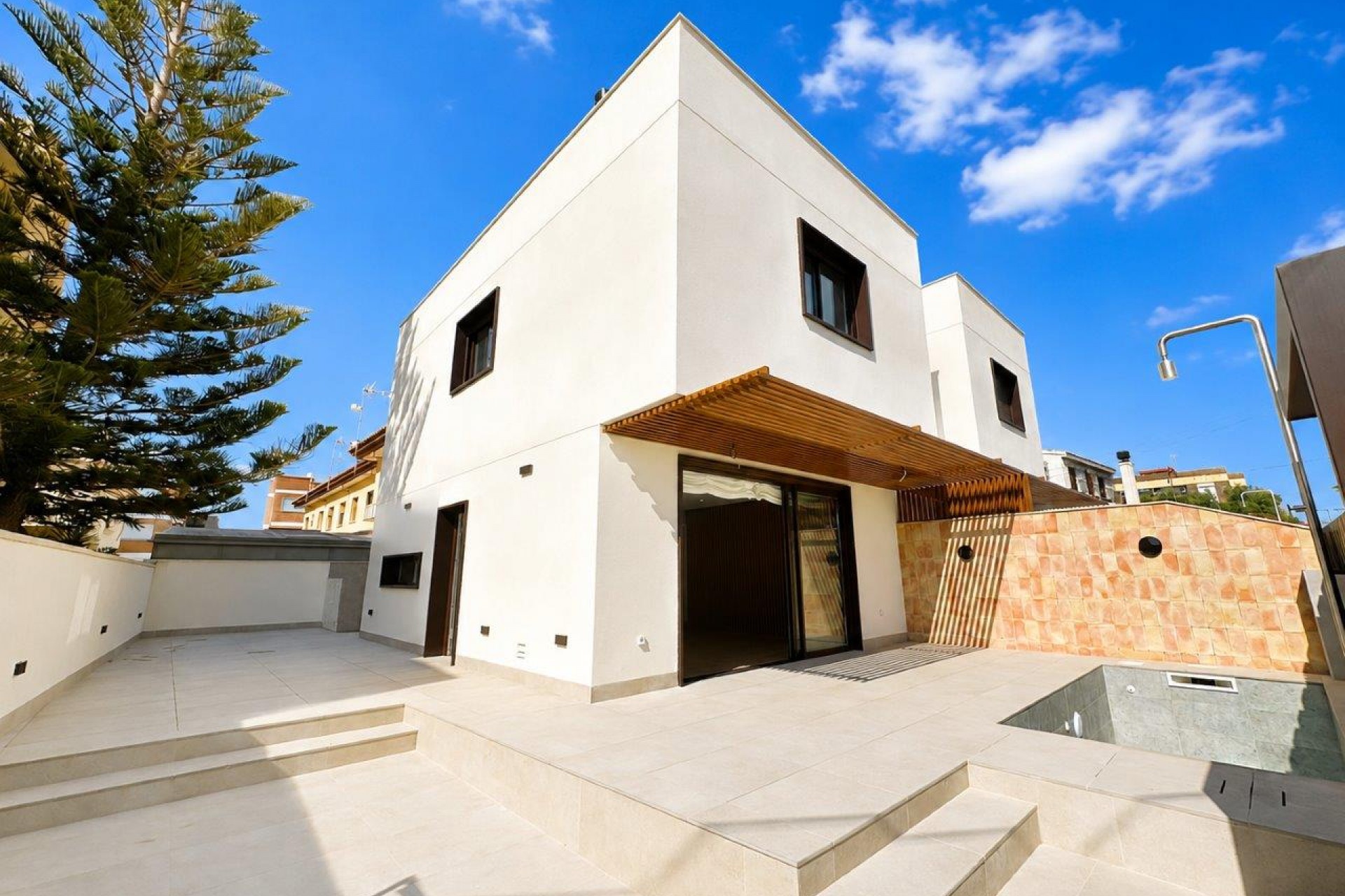 Videresalg - Frittliggende Villa - Santiago de La Ribera - Santiago de La Ribera - Byen