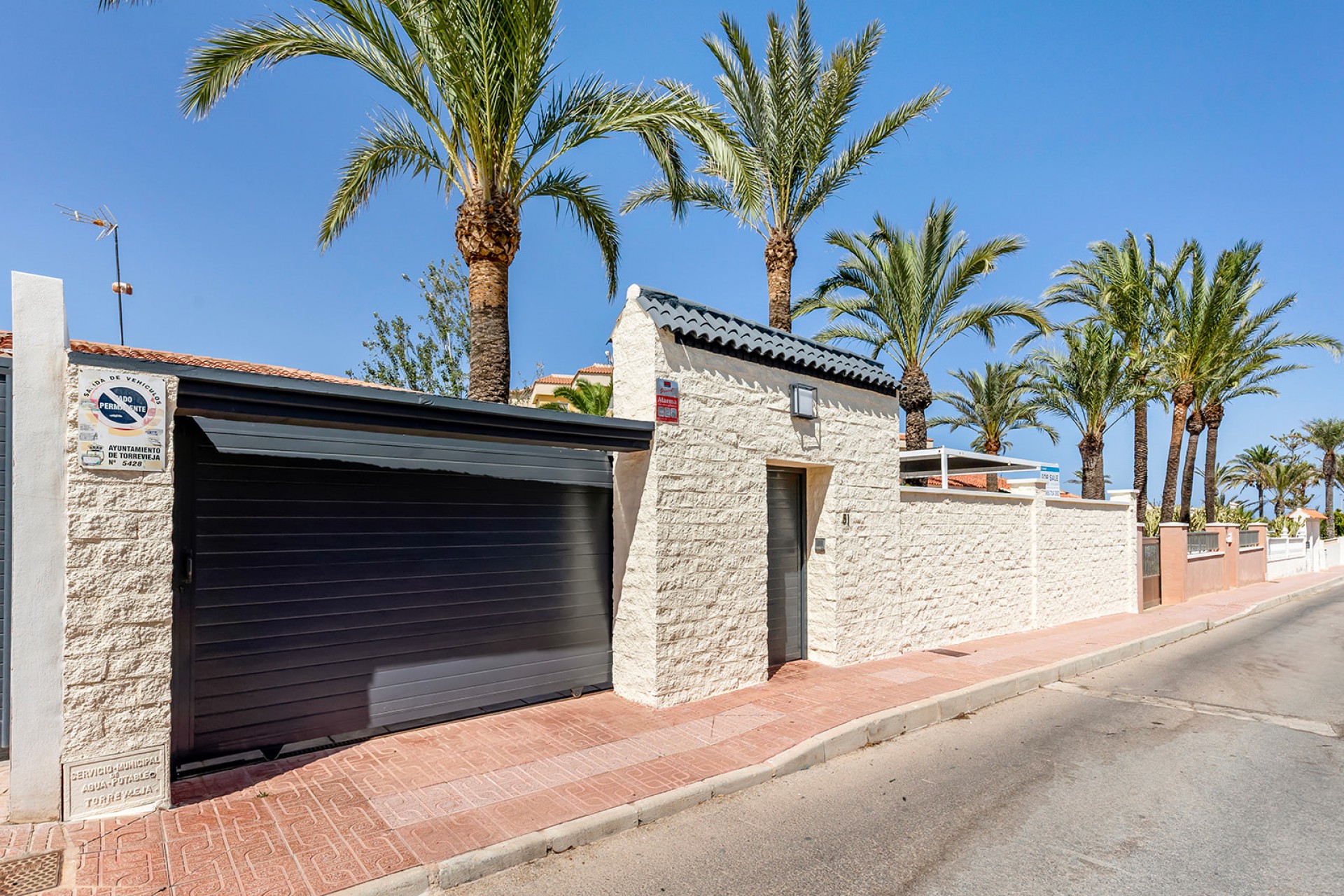 Videresalg - Frittliggende Villa - Torrevieja - Rocio del Mar