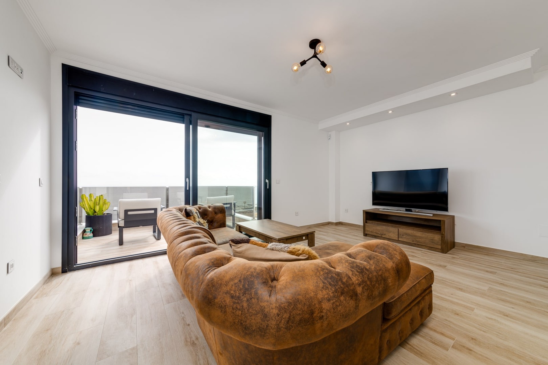 Videresalg - Frittliggende Villa - Torrevieja - Torre La Mata