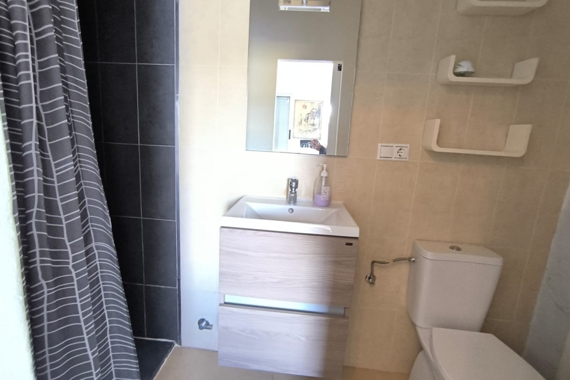 Videresalg - Frittliggende Villa - Villena - Rural location