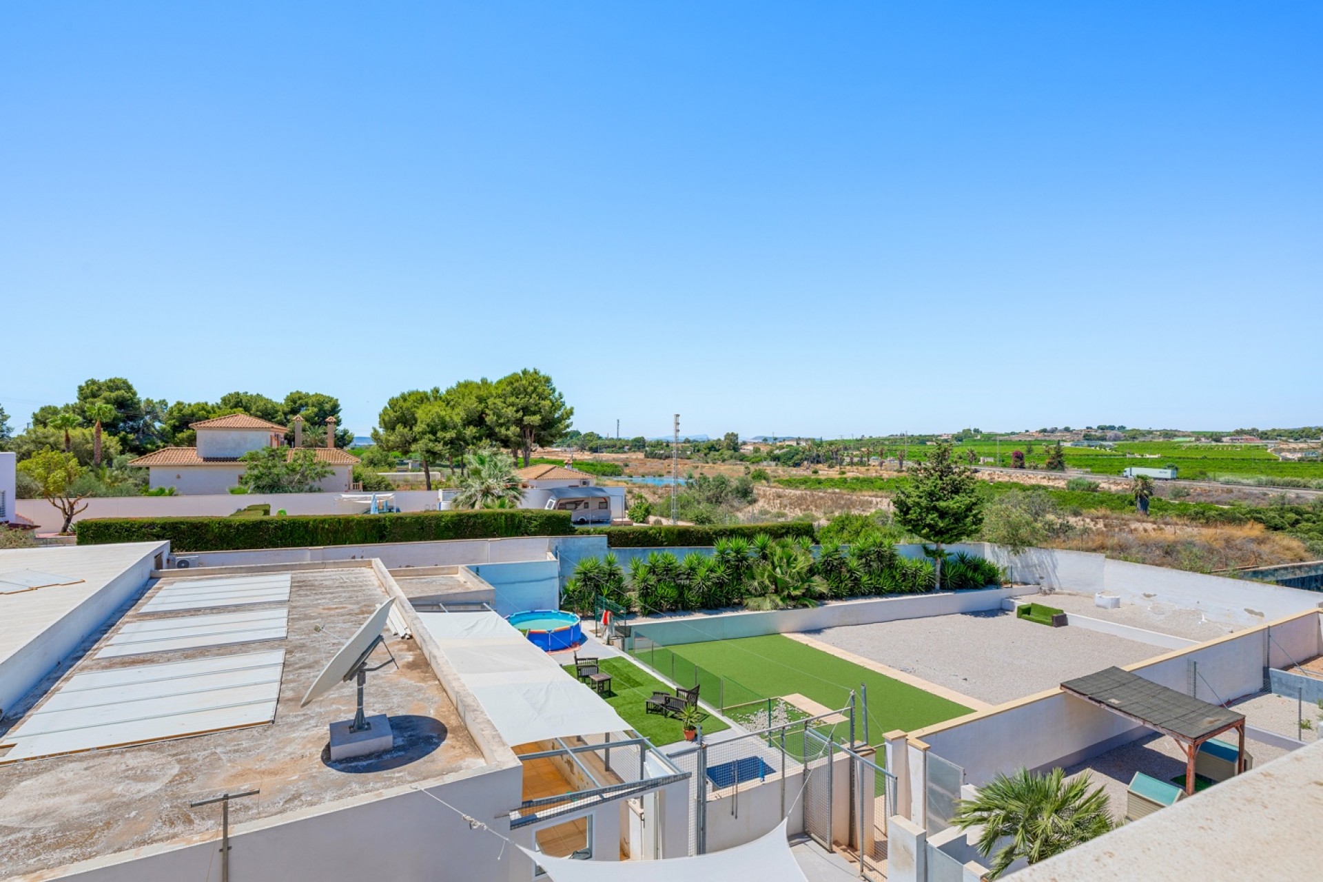 Videresalg - Land Eiendom - Los Montesinos - La Herrada