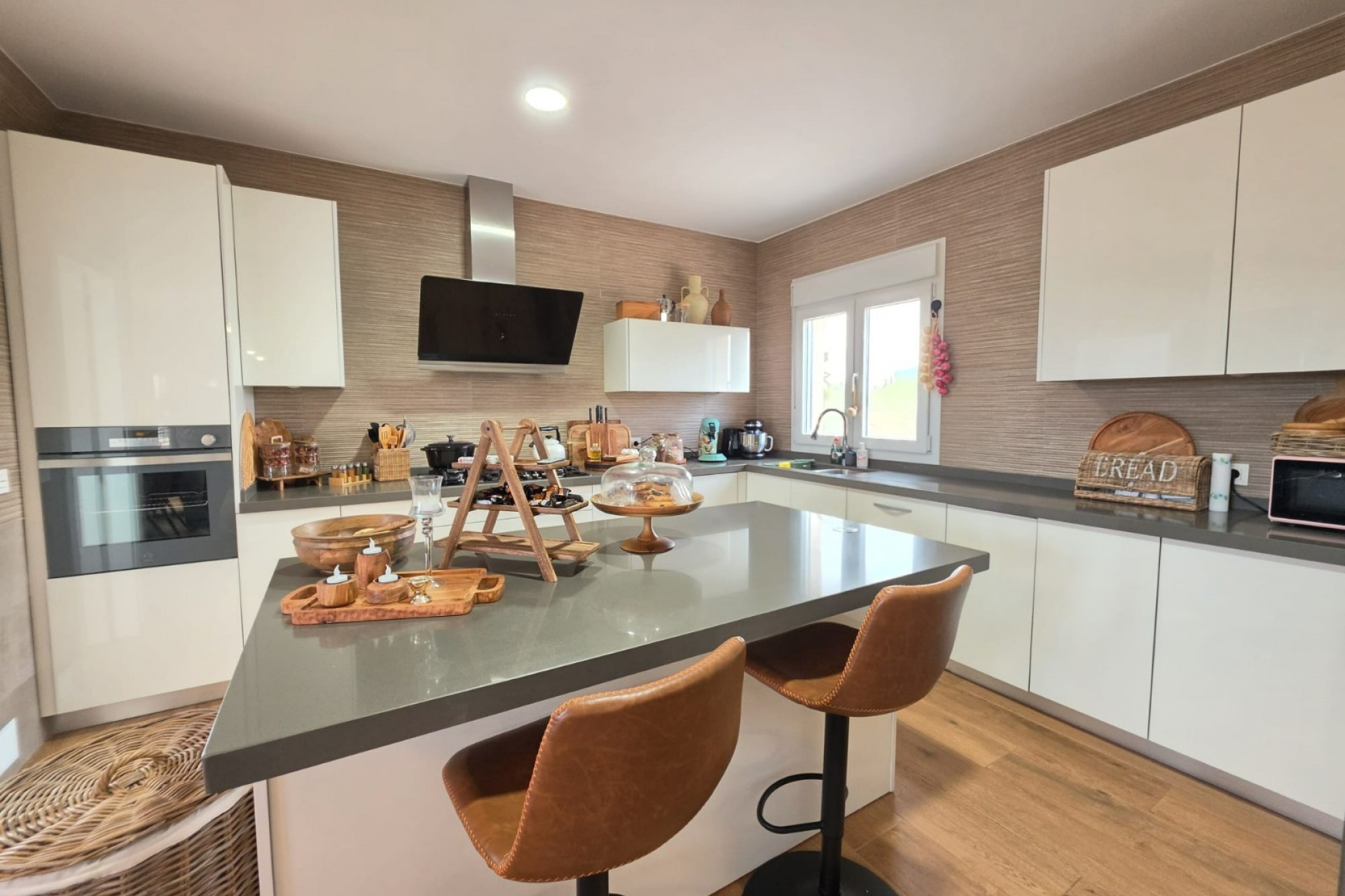 Videresalg - Land Eiendom - Pinoso - Pinoso - Felt