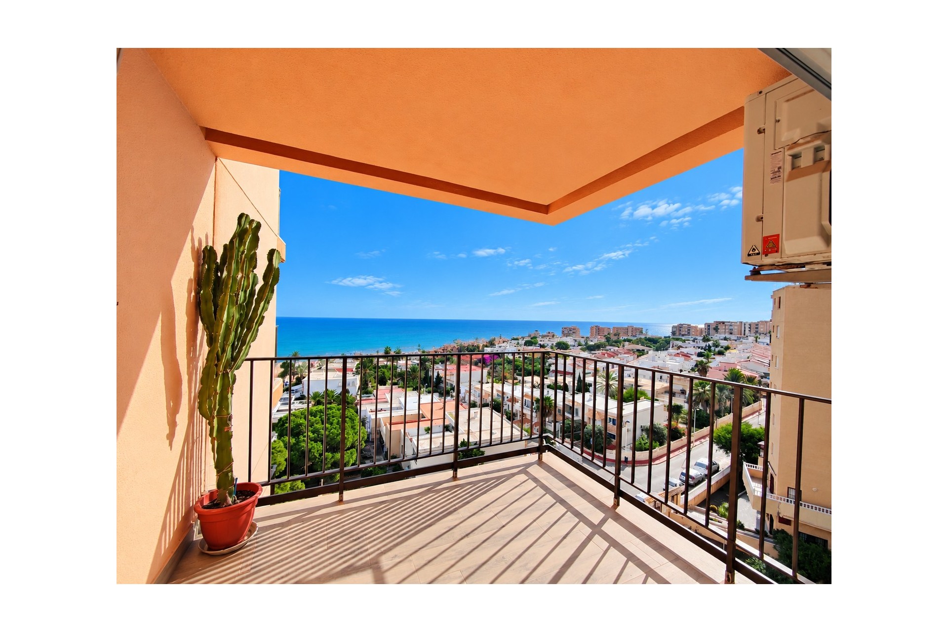 Videresalg - Leilighet - Torrevieja - La Mata - Byen