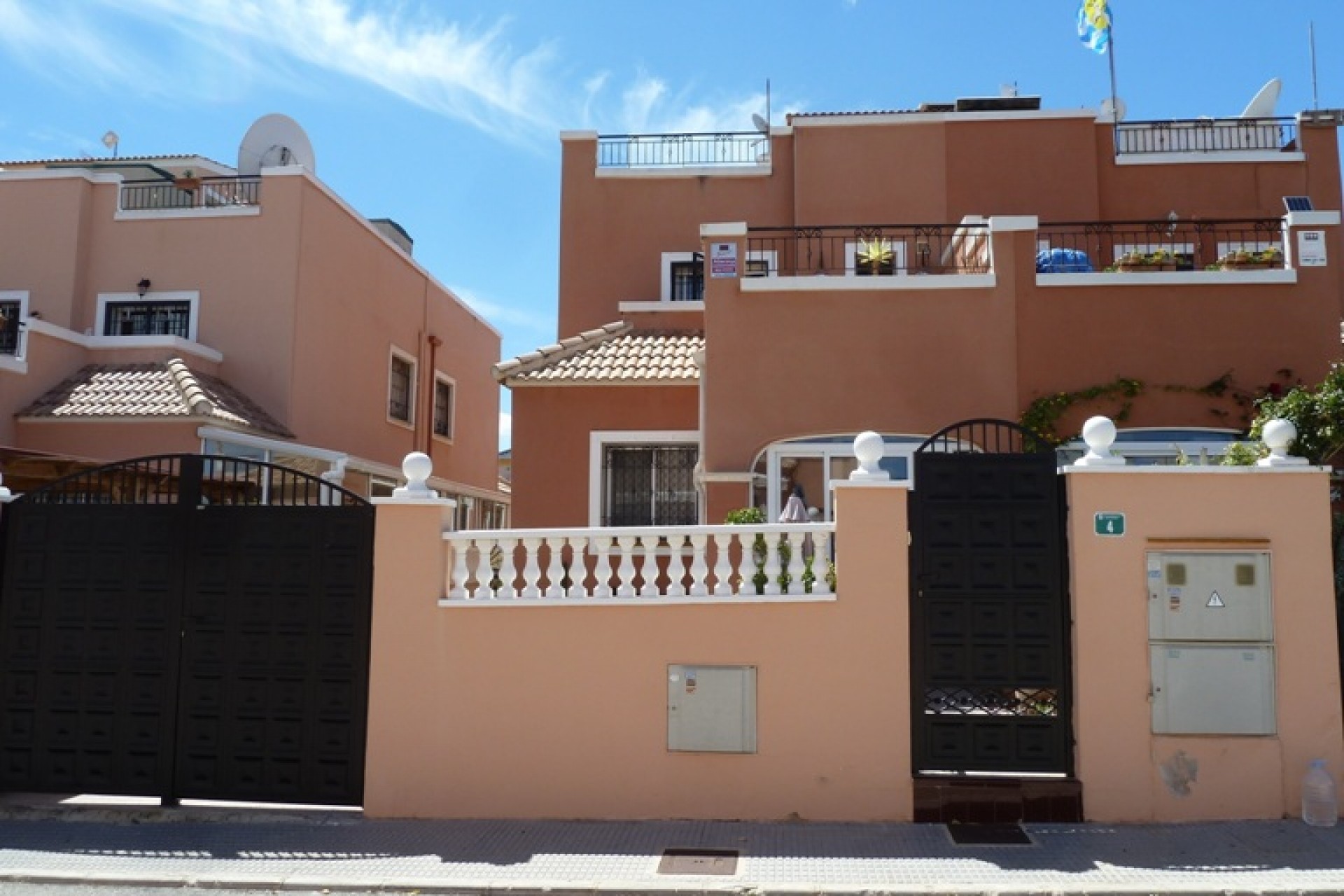 Videresalg - Quad Villa - Los Montesinos - La Herrada