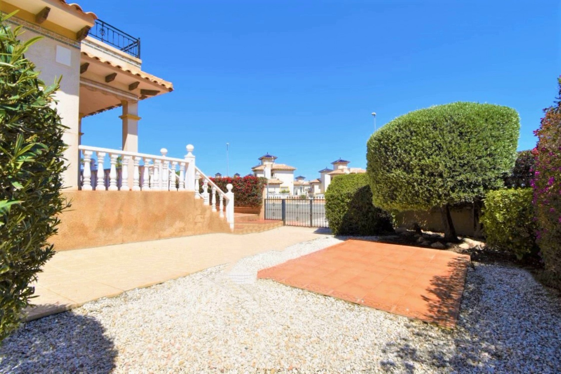 Videresalg - Quad Villa - Orihuela Costa - La Regia
