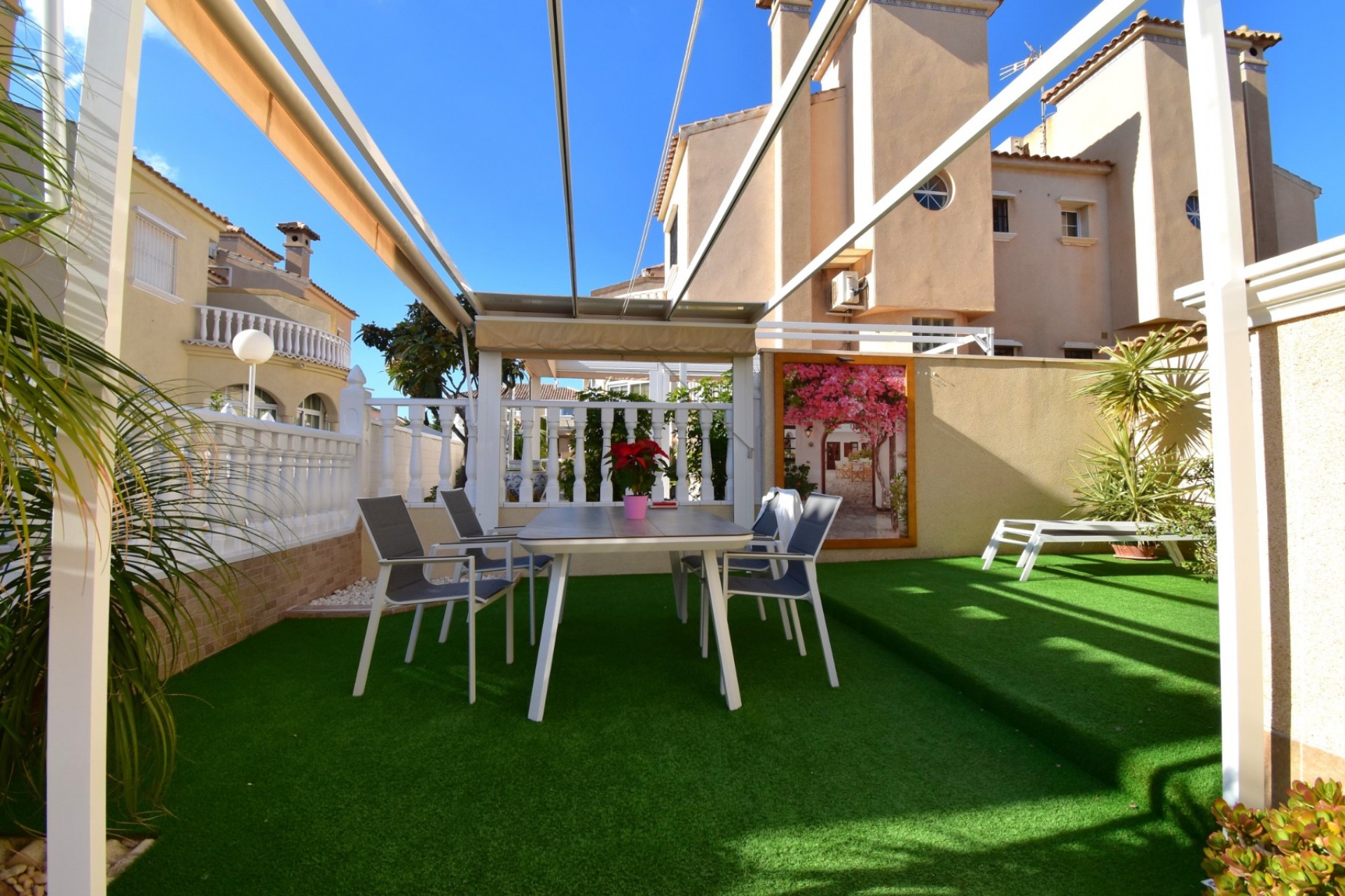 Videresalg - Quad Villa - Orihuela Costa - Playa Flamenca