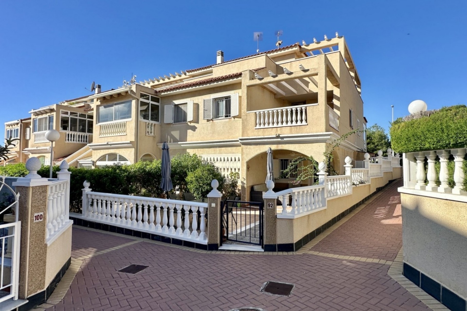Videresalg - Quad Villa - Orihuela Costa - Playa Flamenca