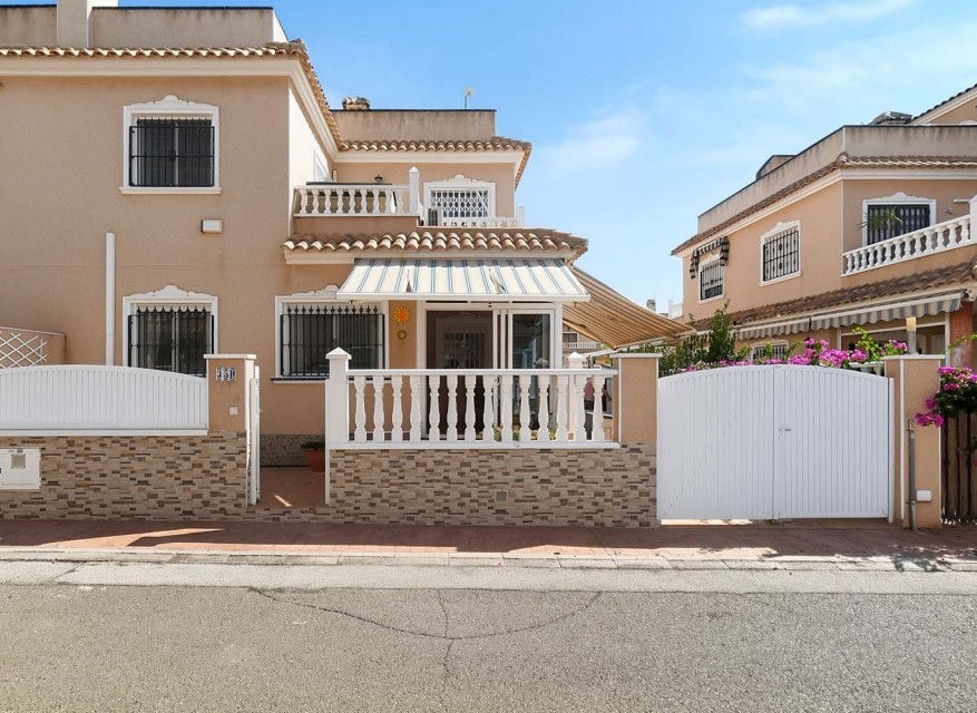 Videresalg - Quad Villa - Torre de La Horadada - Torre de La Horadada - Byen