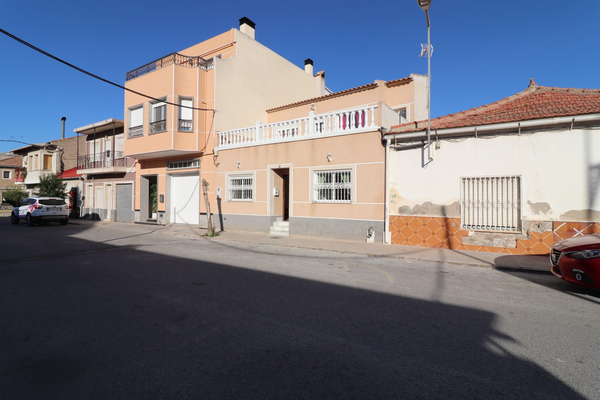 Videresalg - Rekkehus - Jacarilla - Jacarilla - Byen