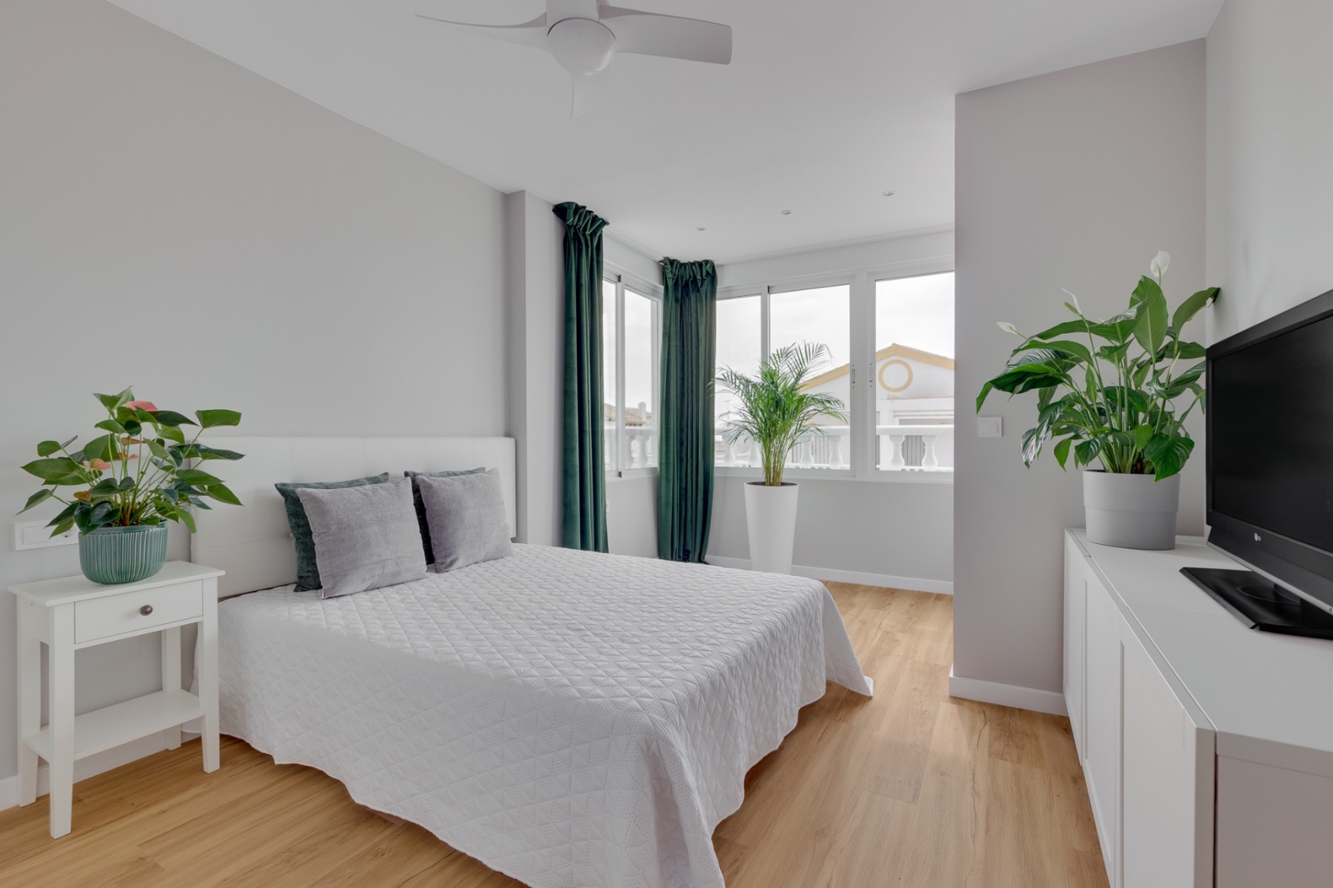 Videresalg - Rekkehus - Orihuela Costa - La Florida