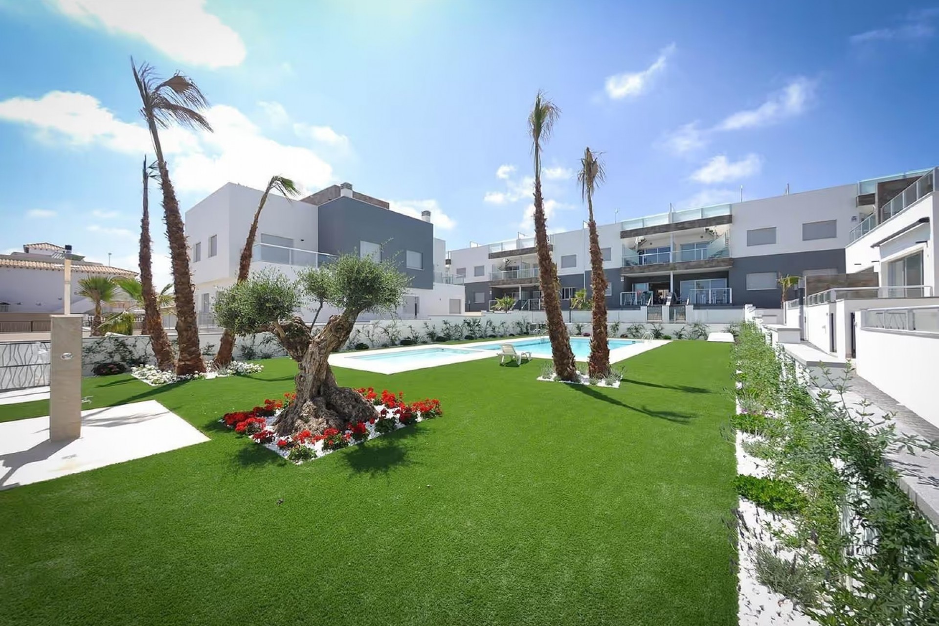 Videresalg - Tomannsbolig - Orihuela Costa - Punta Prima