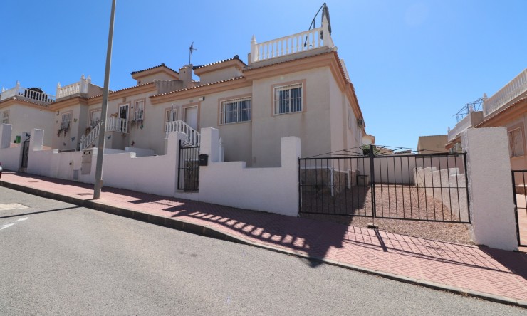 Vierkante Villa - Wederverkoop - Benimar - Rojales Hills