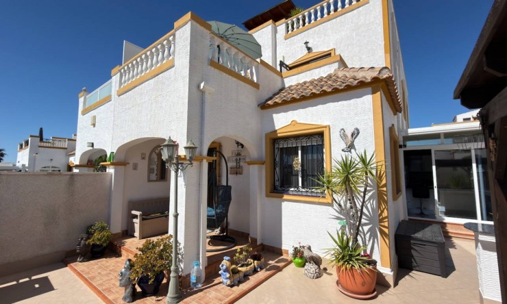 Vierkante Villa - Wederverkoop - Los Montesinos - Entre Naranjos / Vistabella Golf