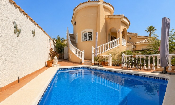 Villa - La Revente - Ciudad Quesada - CC-98067