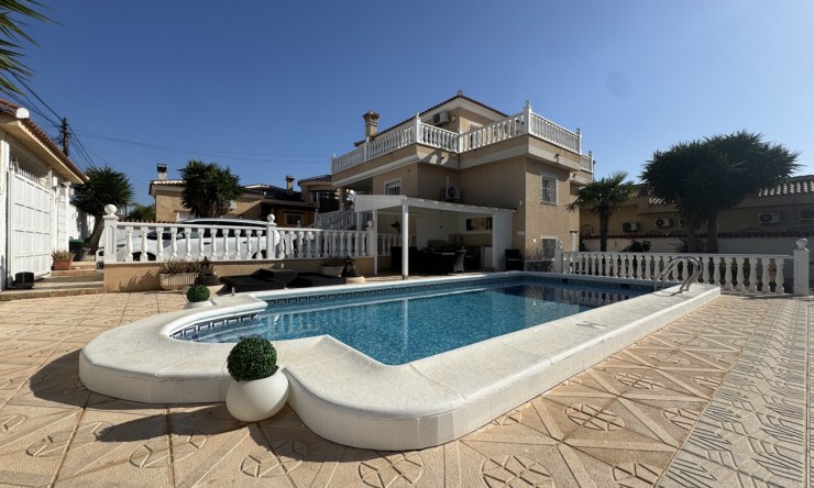 Villa - La Revente - Ciudad Quesada - Ciudad Quesada - Ville