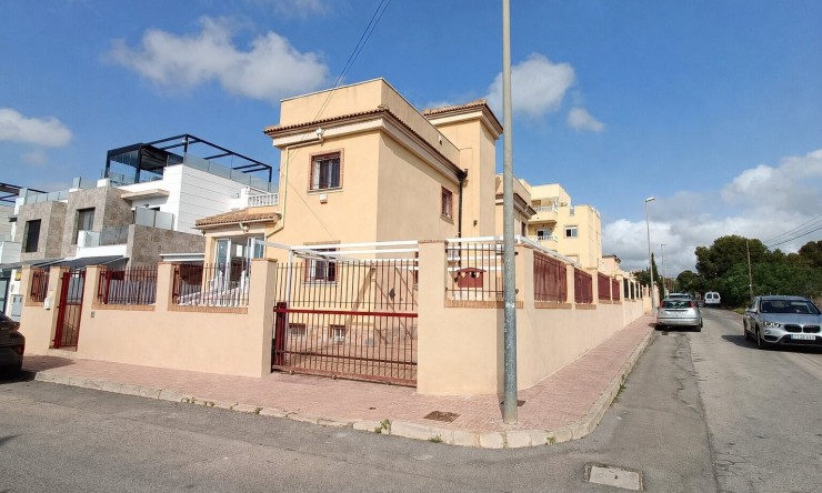 Villa - La Revente - Orihuela Costa - Lomas de Don Juan
