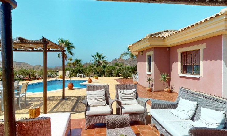 Vrijstaande Villa - Nieuw - Aguilas - Águilas - Dorp
