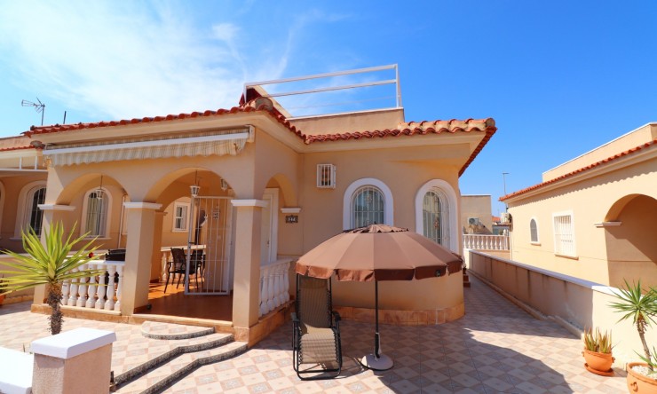 Vrijstaande Villa - Wederverkoop - Algorfa - Lo Crispin