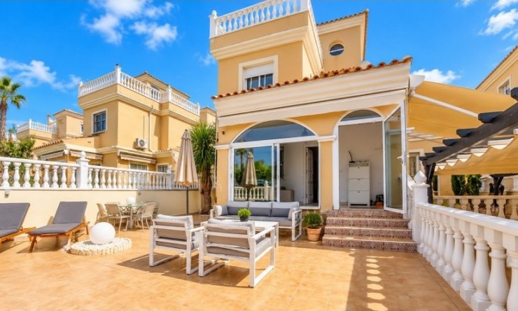 Vrijstaande Villa - Wederverkoop - Algorfa - Lo Crispin