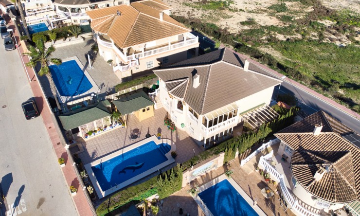 Vrijstaande Villa - Wederverkoop - Benimar - INTA-65746